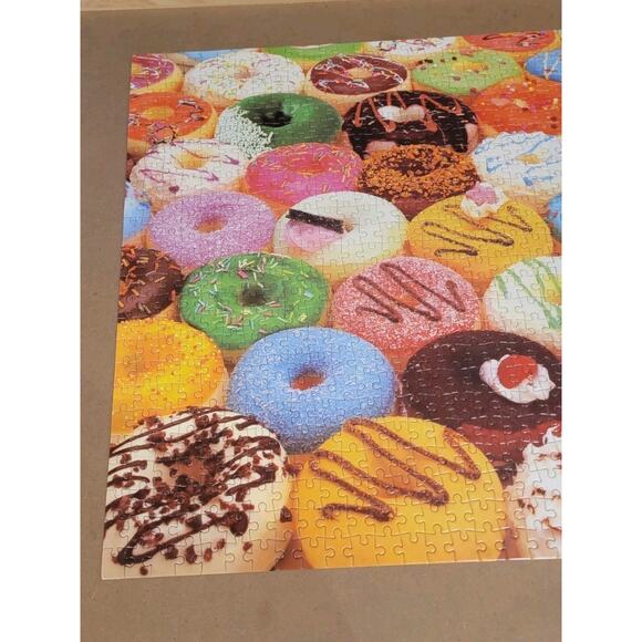 1000 piece Jigsaw puzzle Doughnuts Complete - Picture 5 of 7